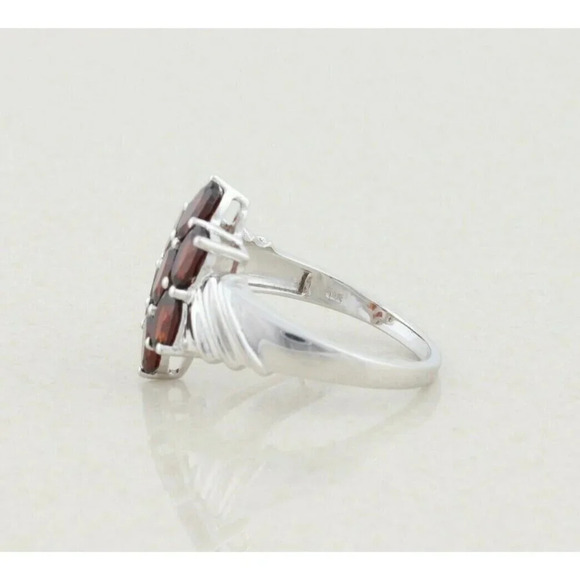 Sterling Silver Garnet Cluster Ring Size 10 1/2 - Picture 6 of 7